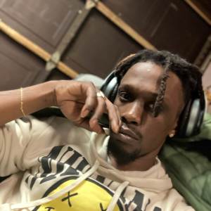 收聽MDot LoveCraft的Cash Money (Freestyle) (Explicit)歌詞歌曲