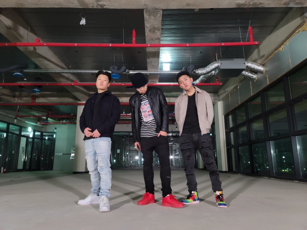 블럼포이즈맙 (BlumPoyzMob)