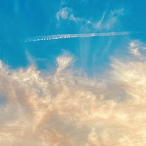 收聽Thirty Seconds to Mars的Seasons (Explicit)歌詞歌曲