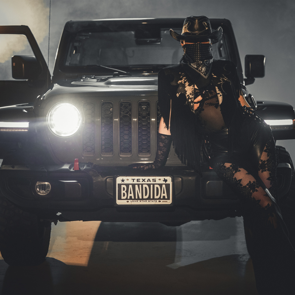 Bandida (Explicit)