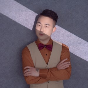 Listen to 试问苍天饶过谁 (完整版) song with lyrics from 李明江