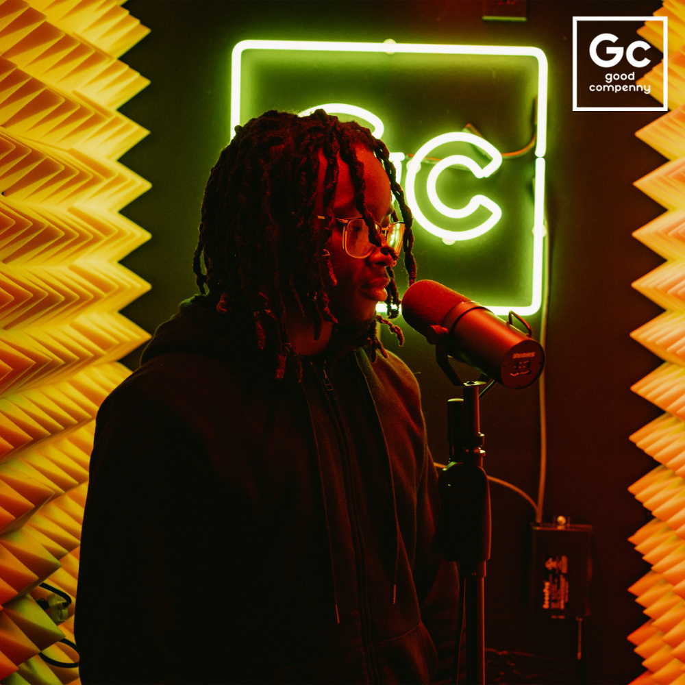 Suitcase - GC PRESENTS: Neon Booth (Live)