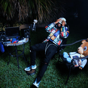 ดาวน์โหลดและฟังเพลง MY FAULT (Explicit) พร้อมเนื้อเพลงจาก LEGAXY