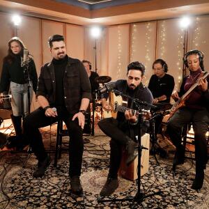 ดาวน์โหลดและฟังเพลง Time to Win (feat. Vargha Mehregan, Iman Honarpishe & Ruby True) (HIP HOP SESSIONS) พร้อมเนื้อเพลงจาก BAHA'I INSPIRED