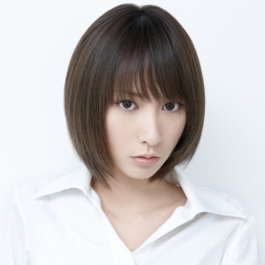 ดาวน์โหลดและฟังเพลง Avalon Blue พร้อมเนื้อเพลงจาก Eir Aoi