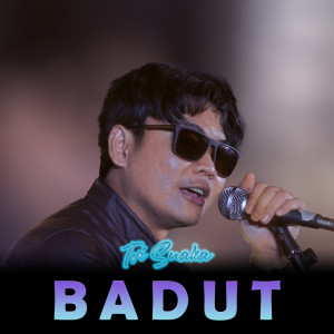 收听Tri Suaka的Badut歌词歌曲