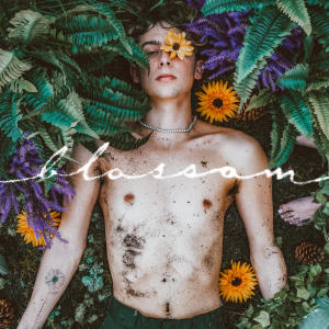 ดาวน์โหลดและฟังเพลง i ain't rich, girl พร้อมเนื้อเพลงจาก Zach Hood
