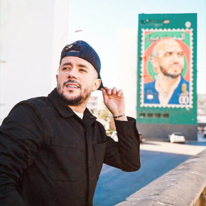 default playlist img