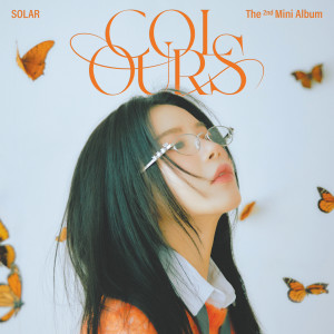 Album COLOURS from SOLAR (MAMAMOO)