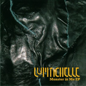 收聽Lumachelle的Monster in Me歌詞歌曲