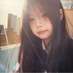 Listen to 风雪压我两三年 (dj旋律) song with lyrics from 泉奈