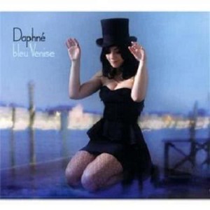 收聽Daphne的L'Un Dans L'Autre歌詞歌曲