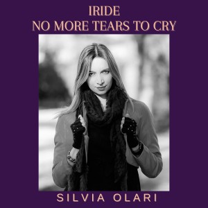 收聽Silvia Olari的Iride歌詞歌曲