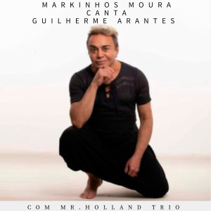 ดาวน์โหลดและฟังเพลง Um Dia, um Adeus พร้อมเนื้อเพลงจาก Markinhos Moura