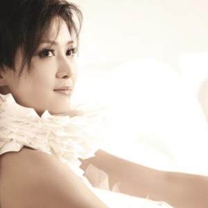 ดาวน์โหลดและฟังเพลง 未了的結局 พร้อมเนื้อเพลงจาก 罗敏庄