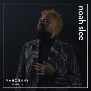 Dengarkan America (Mahogany Sessions) lagu dari Noah Slee dengan lirik