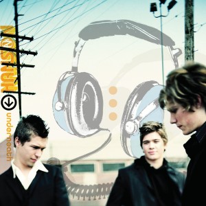 ดาวน์โหลดและฟังเพลง Deeper พร้อมเนื้อเพลงจาก Hanson