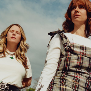 Dolores Forever的專輯I Love You But You're Making Me Sad