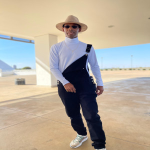 Listen to Chamando atenção (Explicit) song with lyrics from Nego Precioso