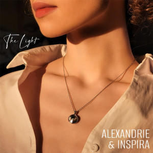 Alexandrie的专辑The Light
