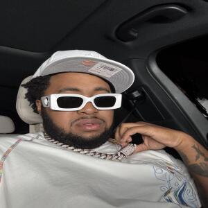 收聽AgnsBill的Snowing N Da Streets (Explicit)歌詞歌曲