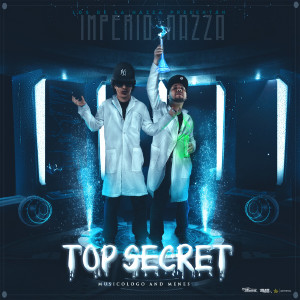 Listen to Solo Una Foto (feat. Carnal) (Explicit) song with lyrics from Musicologo Y Menes
