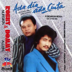 Listen to Potret Kekasih song with lyrics from Robby Nursikin