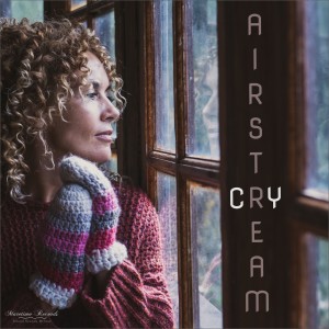 Airstream的專輯Cry (Mystic Memories Cut)