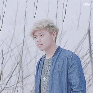 ดาวน์โหลดและฟังเพลง ห่างกันจนไกล (纯音乐) พร้อมเนื้อเพลงจาก Onutz