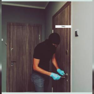 ดาวน์โหลดและฟังเพลง VIZION (Explicit) พร้อมเนื้อเพลงจาก Leste