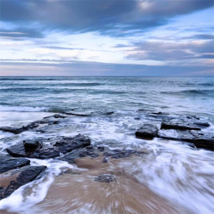 Dengarkan My Sunset (完整版) lagu dari 何云飞 dengan lirik