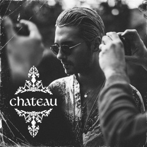 ดาวน์โหลดและฟังเพลง Chateau พร้อมเนื้อเพลงจาก Tokio Hotel