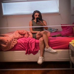 收听Brooke Ashlee的Stolen歌词歌曲