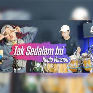 Dengarkan lagu Tak Sedalam Ini nyanyian Dewi Ayunda dengan lirik
