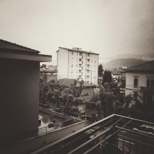 收聽NamesAsFlowers的Regrets And Hopes歌詞歌曲