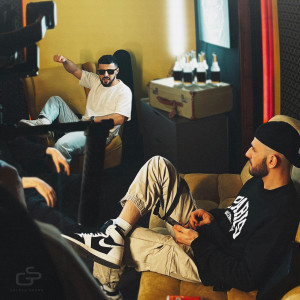 Listen to Заводит (Explicit) song with lyrics from Jakone