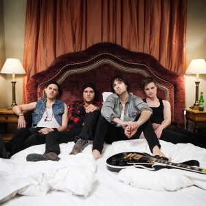 ดาวน์โหลดและฟังเพลง This Fall of Mine พร้อมเนื้อเพลงจาก Mad Lee Riot