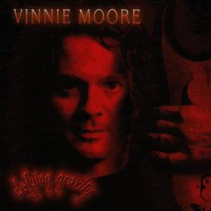 收聽Vinnie Moore的Between Then and Now歌詞歌曲