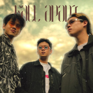 Album Fall Apart oleh Minth Maytas