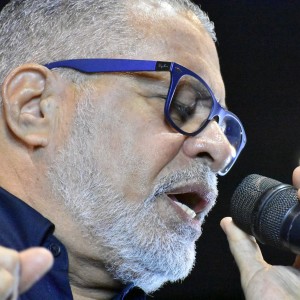 收聽Henry Garcia的IT´S TOO LATE, LO MAS RECIENTE DE HENRY GARCIA歌詞歌曲