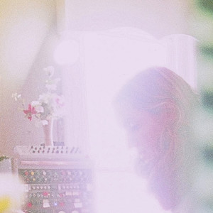 ดาวน์โหลดและฟังเพลง Siren พร้อมเนื้อเพลงจาก Joan Shelley