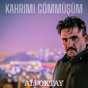 收听Ali Oktay的Omuzlar Üstünde Gelirim Sana歌词歌曲