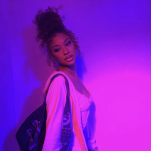 收聽fatboibari的Nirvana Living (Explicit)歌詞歌曲