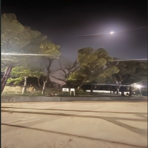 收听Sain的small hours歌词歌曲