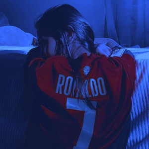 Listen to Cristiano (Sped Up) song with lyrics from ArchiveD