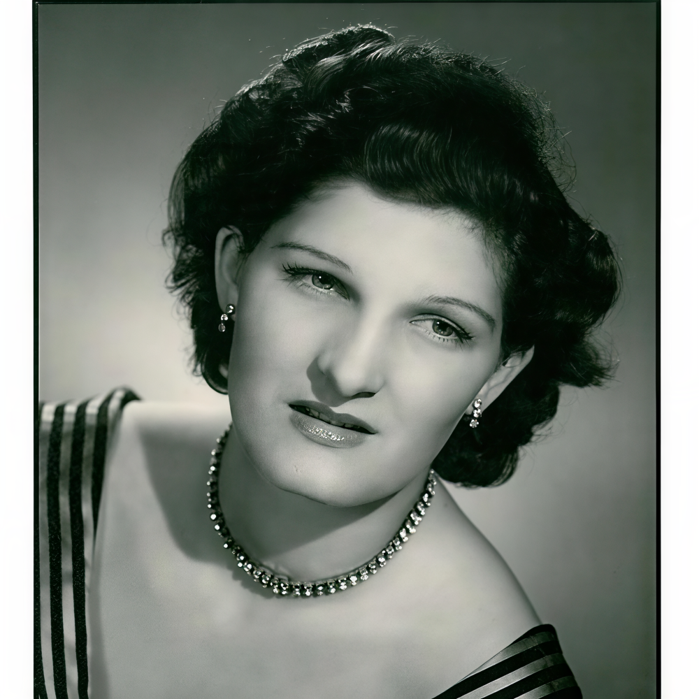 Jennifer Vyvyan
