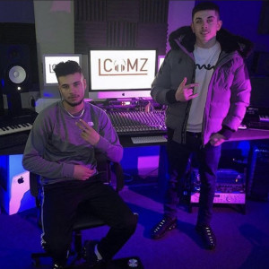 default playlist img