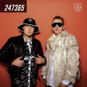 ดาวน์โหลดและฟังเพลง Perästä kuuluu (feat. Reino Nordin) พร้อมเนื้อเพลงจาก JVG