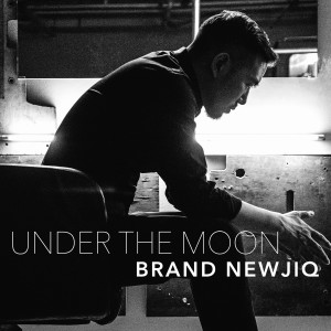 Listen to Under The Moon song with lyrics from Brand Newjiq