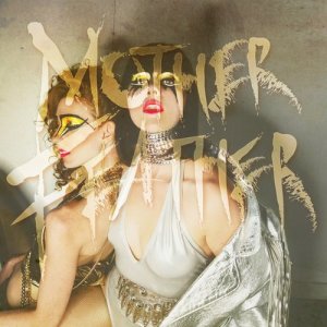 收聽Mother Feather的Trampoline歌詞歌曲